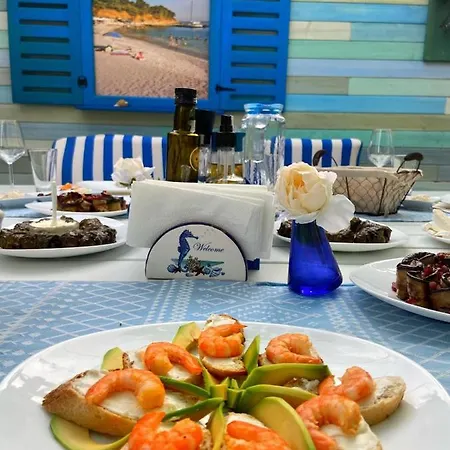 Ξενοδοχείο Lilia 2 Family
