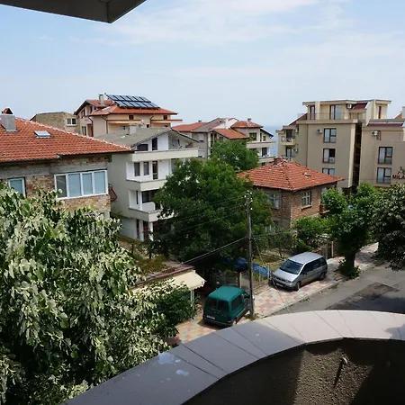 Lilia 2 Family 2* Primorszko