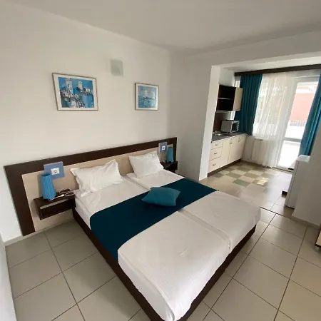 Lilia 2 Family Хотел Приморско