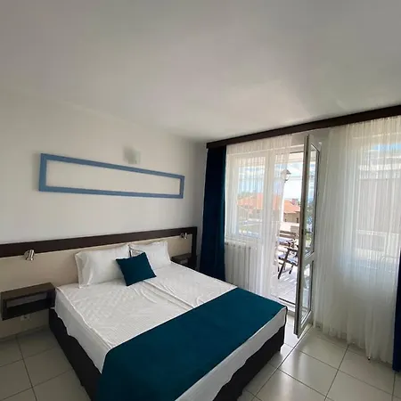 Lilia 2 Family 2* Приморско