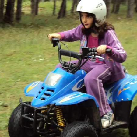 Lilia 2 Family Хотел