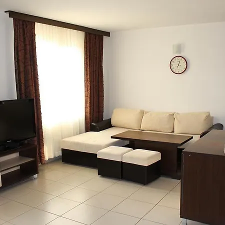 Lilia 2 Family Hotel 2* Primorsko