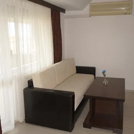 Lilia 2 Family 2* Приморско