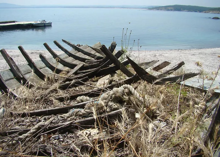 Lilia 2 Family Hotel