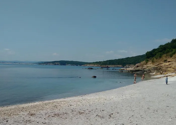 Lilia 2 Family Hotel Hotel